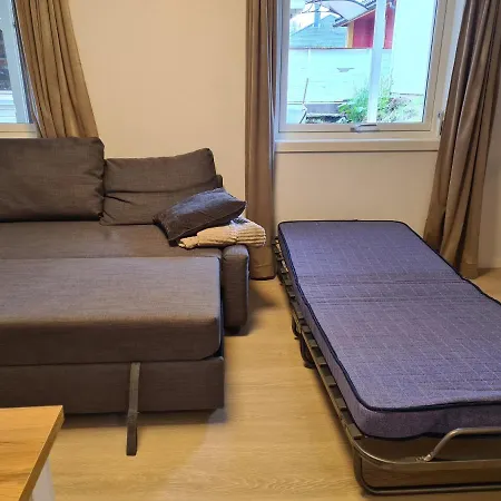 Apartment Studio Leilighet, Hoy Standar, Rett Ved Airport Bergen