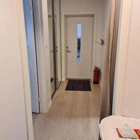 Studio Leilighet, Hoy Standar, Rett Ved Airport Апартаменти Берген